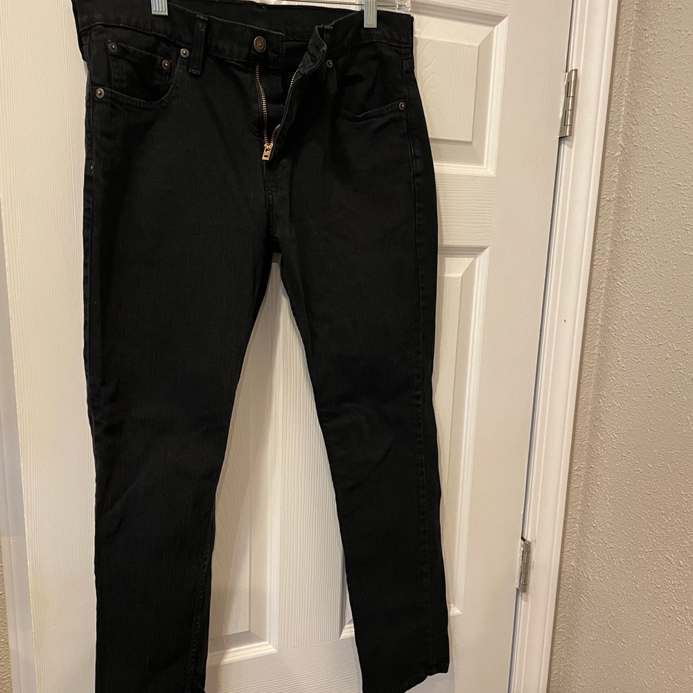 Levi’s 511 black jeans